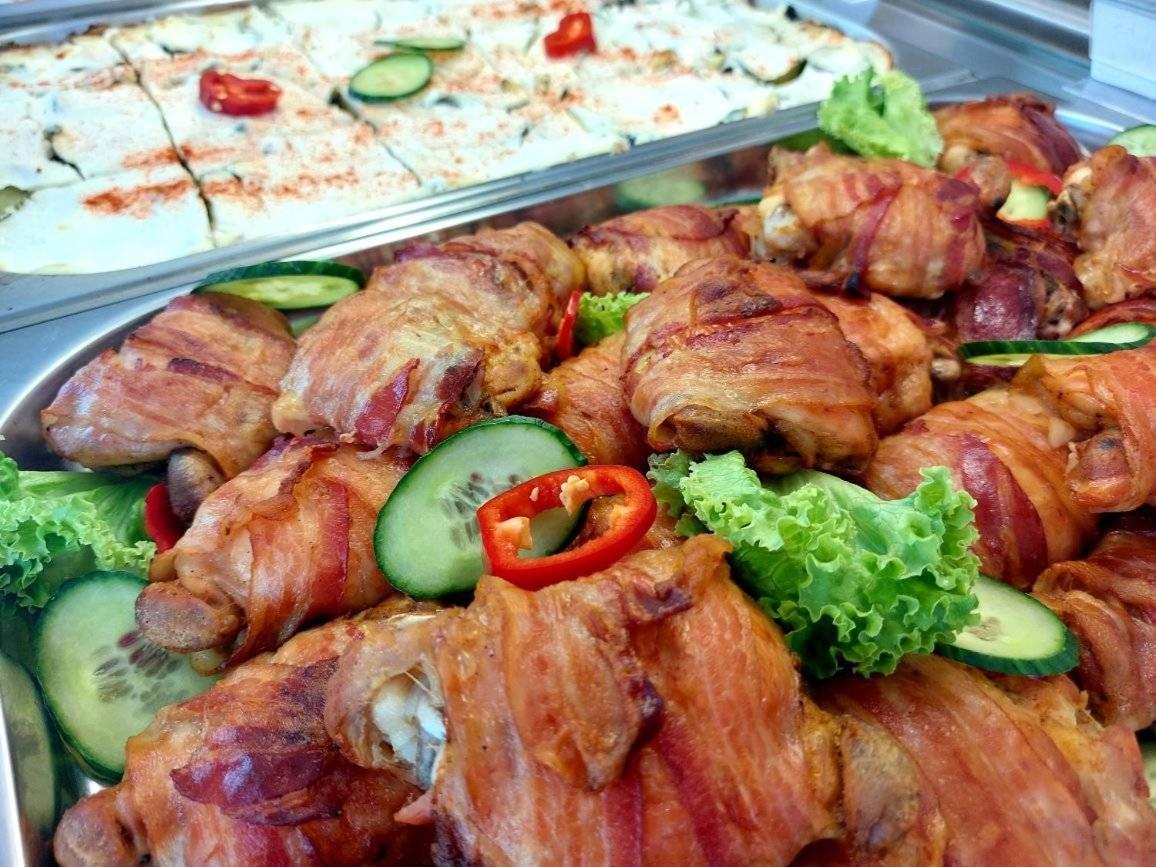 Pecsi Szallo المظهر الخارجي الصورة